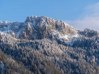 Sonnwendwand mit Neuschnee in der Abendsonne